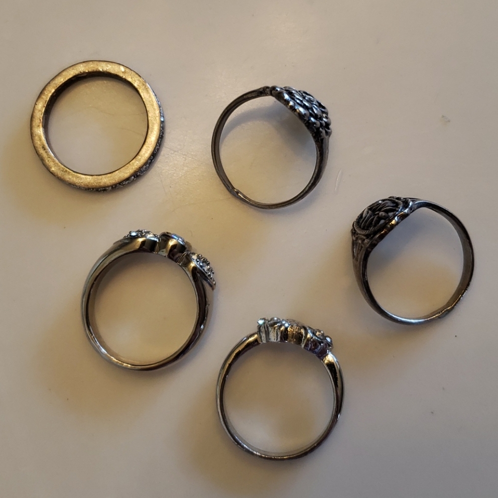 5 Rings 💍 - Picture 14 of 16